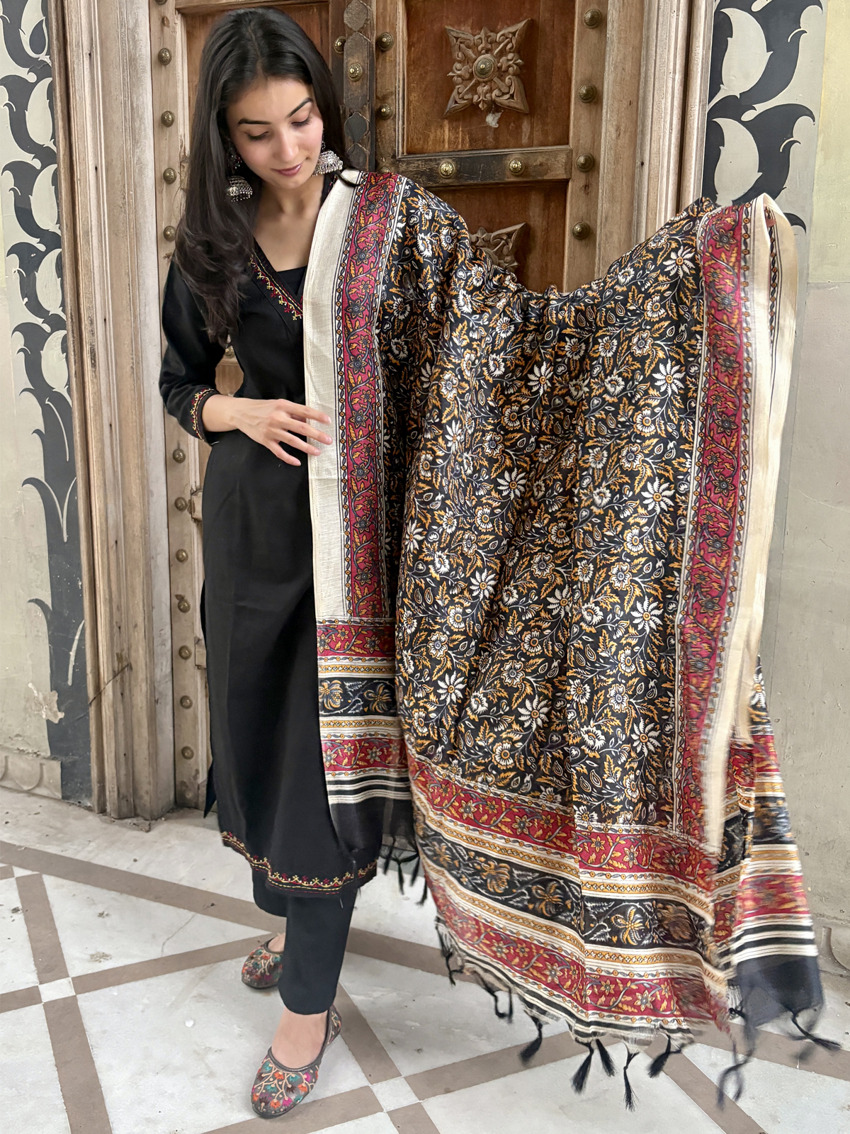 Maroon rose yoke kurta
