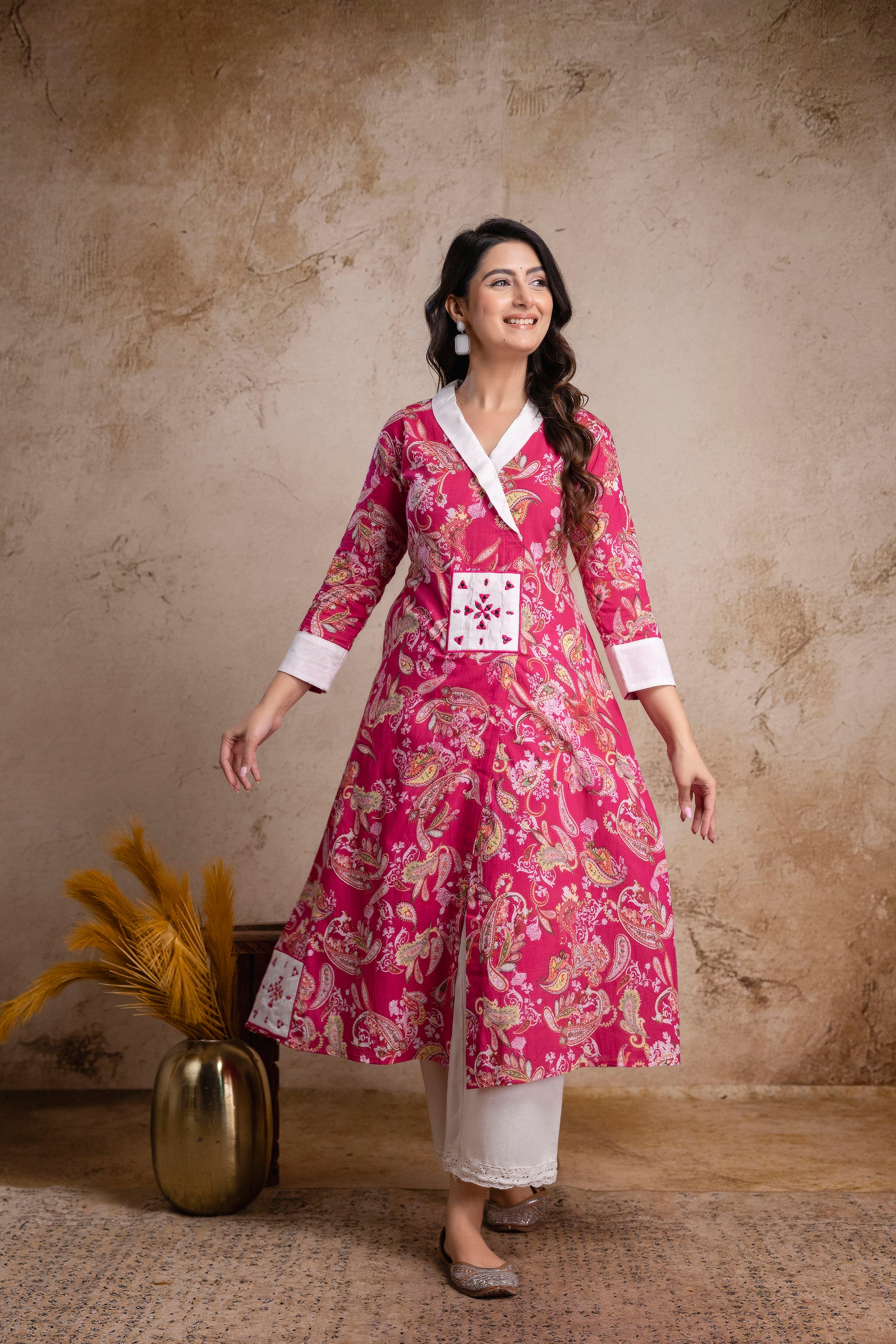 “Gulabo” Rose pink Paisley print cotton kurti